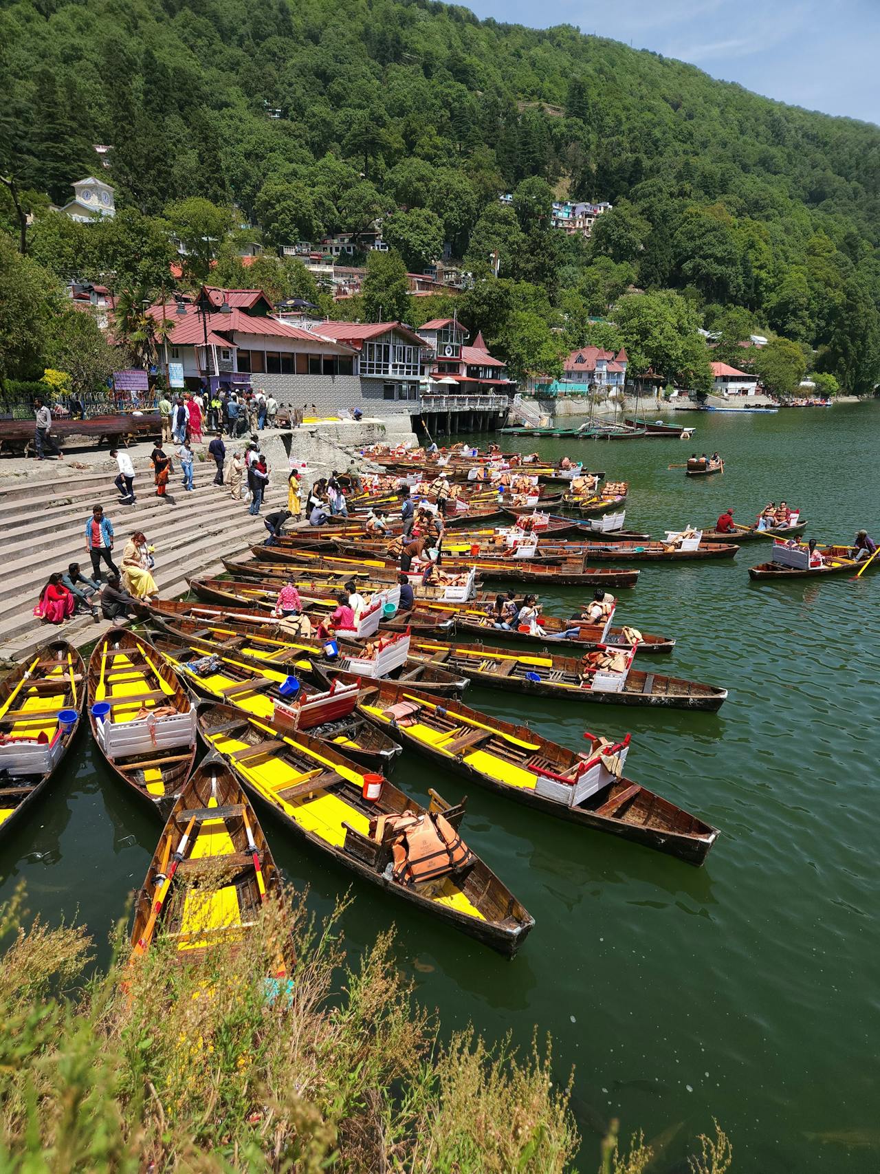Top Picks for travelling to nainital this summer in 2024